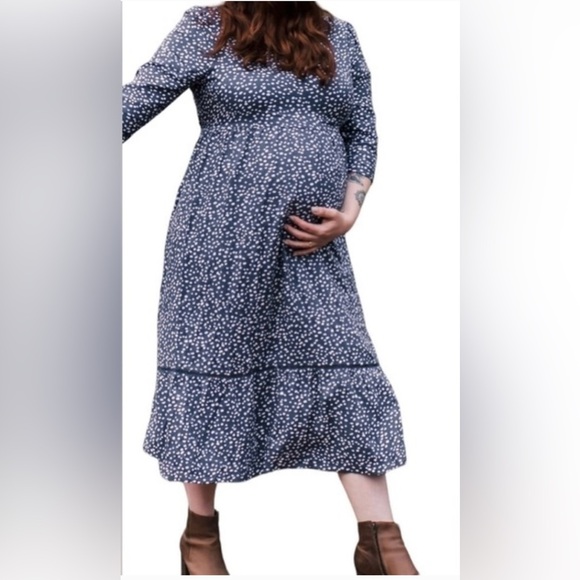 Isabel Maternity by Ingrid & Isabel Dresses & Skirts - Isabel Maternity 👶🏻 dress women's gray and white dress